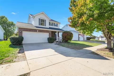 Exterior - 247 Centerfield Dr, O'fallon, MO 63366 photo 9 of 10