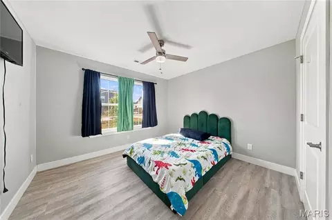 Bedroom - 12337 Weatherby Ct, Rolla, MO 65401 photo 3 of 6
