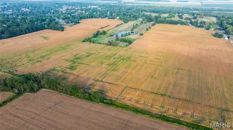 000 Carlyle Rd, Vandalia, IL 62471