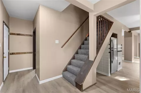 Entry Way - 5129 S Compton Ave, Saint Louis, MO 63111 photo 1 of 12