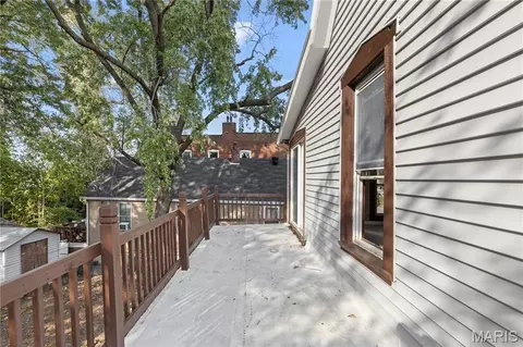 Exterior - 5129 S Compton Ave, Saint Louis, MO 63111 photo 6 of 9