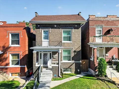 4528 Pennsylvania Ave, Saint Louis, MO 63111