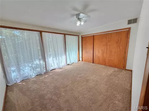 Bedroom - 800 E 10th St, Salem, MO 65560 photo 3 of 4