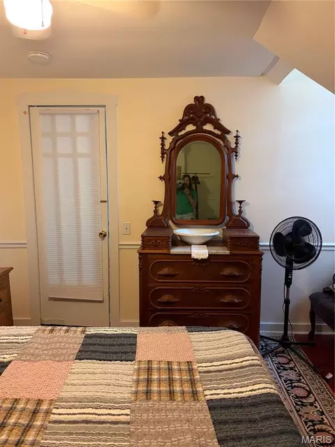 Bedroom - 126 W 2nd St, Hermann, MO 65041 photo 12 of 13