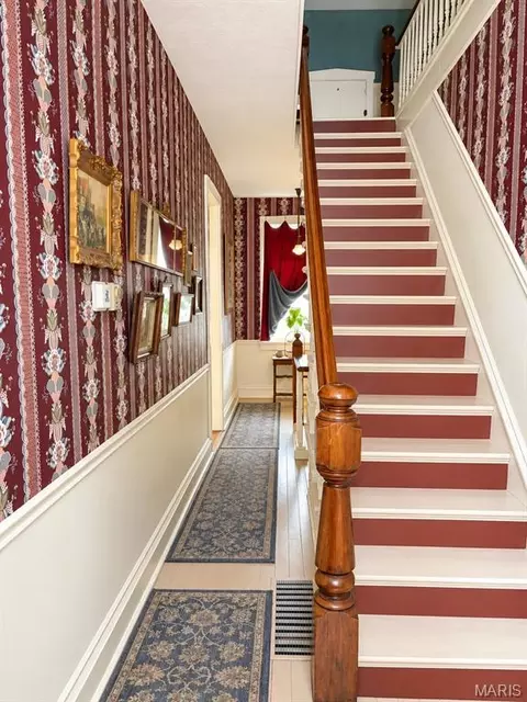 Entry Way - 126 W 2nd St, Hermann, MO 65041 photo 1 of 8