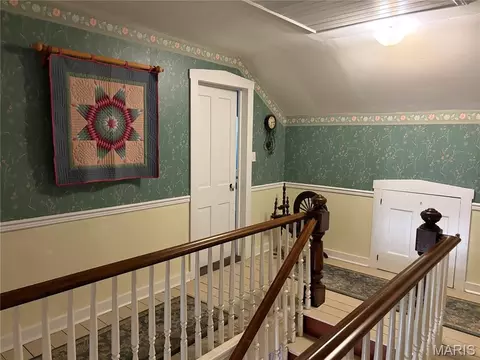 Entry Way - 126 W 2nd St, Hermann, MO 65041 photo 6 of 8