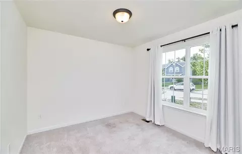Bedroom - 526 Brookside Forest Ct, O'fallon, MO 63366 photo 5 of 9