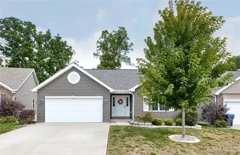 Exterior - 526 Brookside Forest Ct, O'fallon, MO 63366 photo 2 of 3