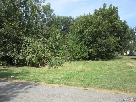 1024 Monroe Ave, Campbell, MO 63933