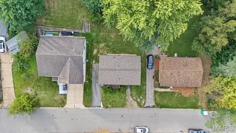 View/Area - 220 Ruggles Rd, Ferguson, MO 63135 photo 1 of 1