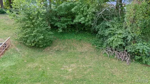 Exterior - 220 Ruggles Rd, Ferguson, MO 63135 photo 3 of 3