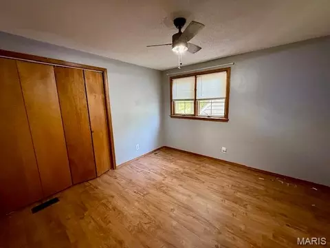 Bedroom - 2130 Ridge Rd, Jackson, MO 63755 photo 2 of 3