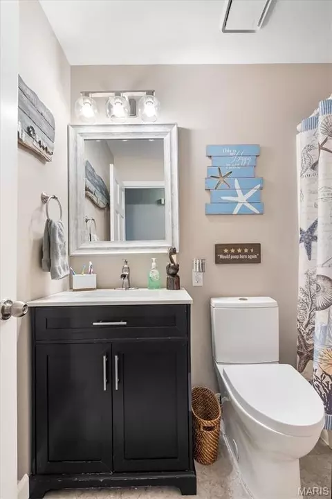 Bath - 7836 Borman Rd, Barnhart, MO 63012 photo 4 of 5