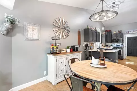 Dining - 7836 Borman Rd, Barnhart, MO 63012 photo 3 of 4
