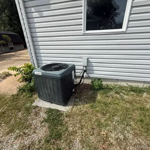 Exterior - 6176 Sunset Dr, Cedar Hill, MO 63016 photo 3 of 5