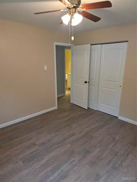 Bedroom - 205 Midland Dr, Wright City, MO 63390 photo 5 of 7