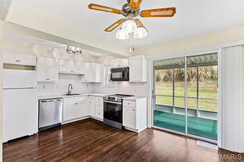 Kitchen - 3208 Denmark Dr #D, Bridgeton, MO 63044 photo 1 of 4