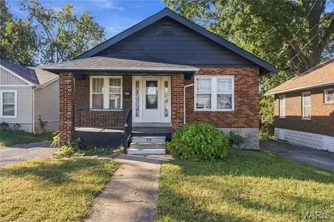 6908 Robbins Ave, Saint Louis, MO 63133