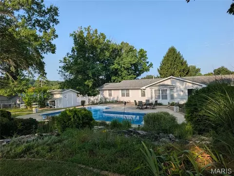 Exterior - 6460 Craig Dr, Cedar Hill, MO 63016 photo 5 of 14