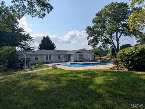 Exterior - 6460 Craig Dr, Cedar Hill, MO 63016 photo 7 of 14