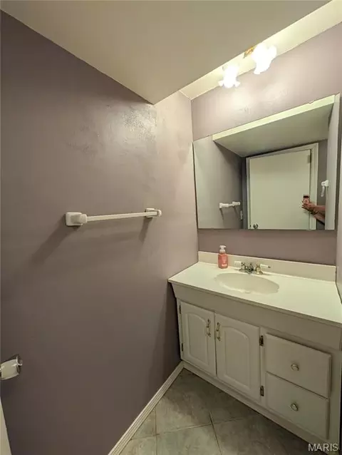Bath - 6460 Craig Dr, Cedar Hill, MO 63016 photo 1 of 2