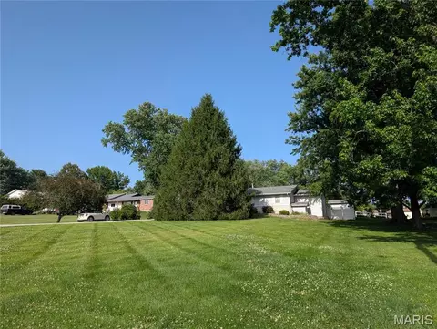 Exterior - 6460 Craig Dr, Cedar Hill, MO 63016 photo 2 of 14
