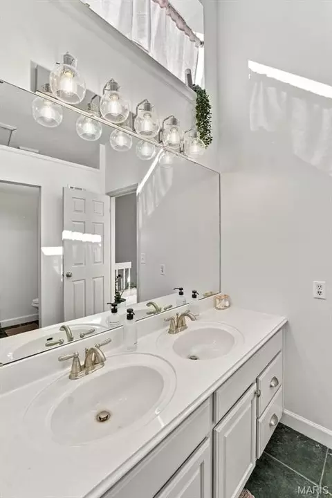 Bath - 103 Hemingway Ln #B, Weldon Spring, MO 63304 photo 6 of 6