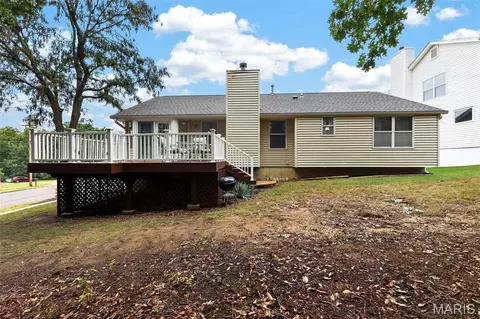 1092 Johanna Dr, Ballwin, MO 63021 photo 18