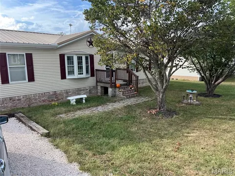 265 Cypress Dr, Jackson, MO 63755 photo 2