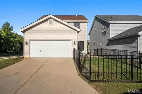Exterior - 1321 Commons Cir, Cottleville, MO 63304 photo 7 of 8