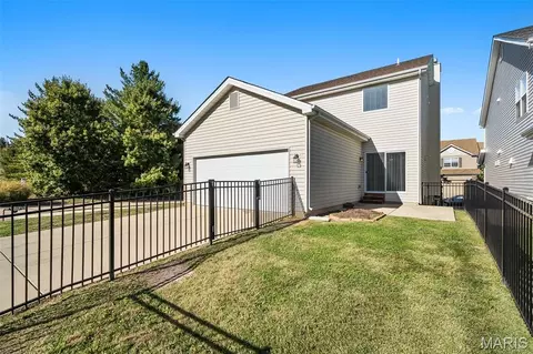 Exterior - 1321 Commons Cir, Cottleville, MO 63304 photo 6 of 8