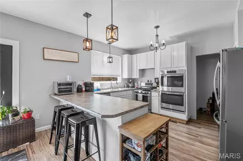 Kitchen - 123 W 5th St, Roxana, IL 62084 photo 1 of 4