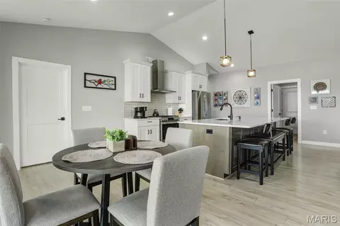 Dining - 8357 Maple Grove Rd, Troy, IL 62294 photo 2 of 2