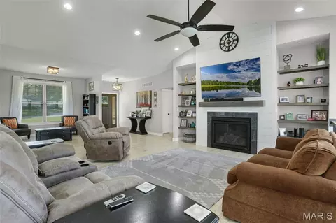 Living - 8357 Maple Grove Rd, Troy, IL 62294 photo 2 of 2