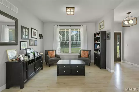 Entry Way - 8357 Maple Grove Rd, Troy, IL 62294 photo 2 of 3