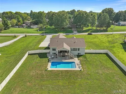 View/Area - 8357 Maple Grove Rd, Troy, IL 62294 photo 5 of 6