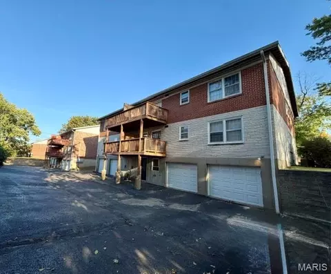 Other - 612 Thunderbird Ct, Chesterfield, MO 63017 photo 8 of 10