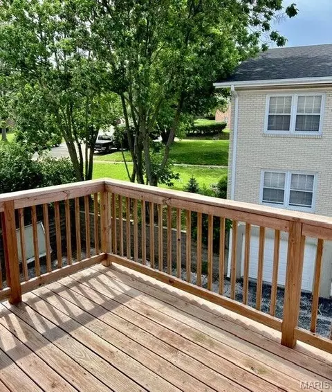 Exterior - 612 Thunderbird Ct, Chesterfield, MO 63017 photo 2 of 2