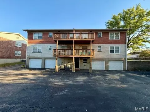 Other - 612 Thunderbird Ct, Chesterfield, MO 63017 photo 9 of 10