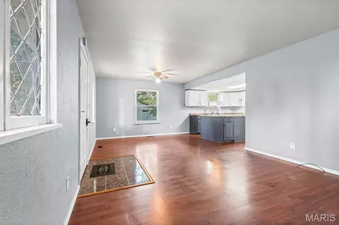 Living - 2941 Meyer Rd, Festus, MO 63028 photo 1 of 4
