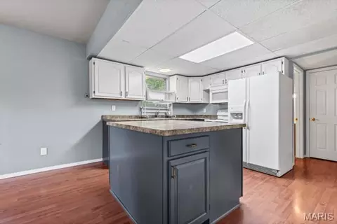 Kitchen - 2941 Meyer Rd, Festus, MO 63028 photo 2 of 4