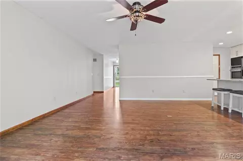Living - 1190 W 9th St, Washington, MO 63090 photo 3 of 3