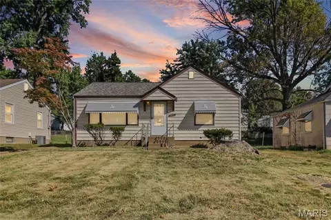 7839 Underhill Dr, Saint Louis, MO 63133