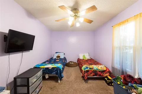 Bedroom - 1606 Amber Pl, Rolla, MO 65401 photo 3 of 8