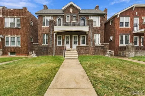 5142 Eichelberger St, Saint Louis, MO 63109