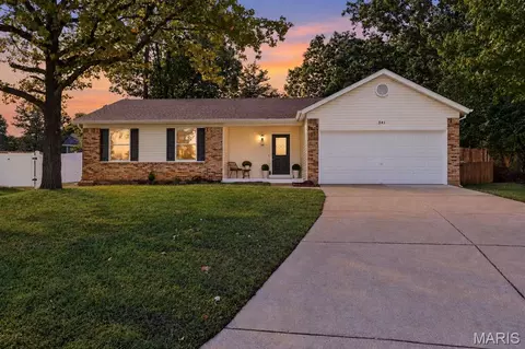 Exterior - 341 Westbrook Dr, O'fallon, MO 63366 photo 4 of 11