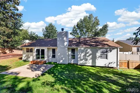 Exterior - 341 Westbrook Dr, O'fallon, MO 63366 photo 9 of 11