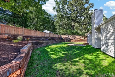 Exterior - 341 Westbrook Dr, O'fallon, MO 63366 photo 7 of 11