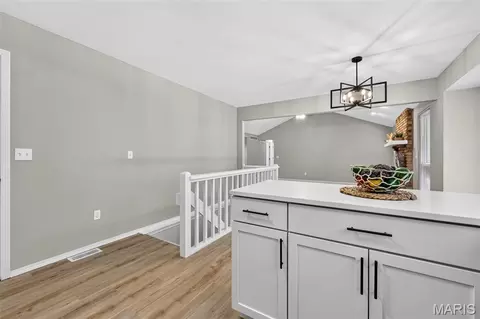 Entry Way - 341 Westbrook Dr, O'fallon, MO 63366 photo 2 of 3