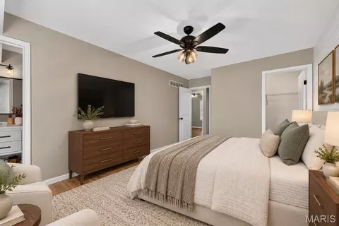 Bedroom - 341 Westbrook Dr, O'fallon, MO 63366 photo 2 of 9